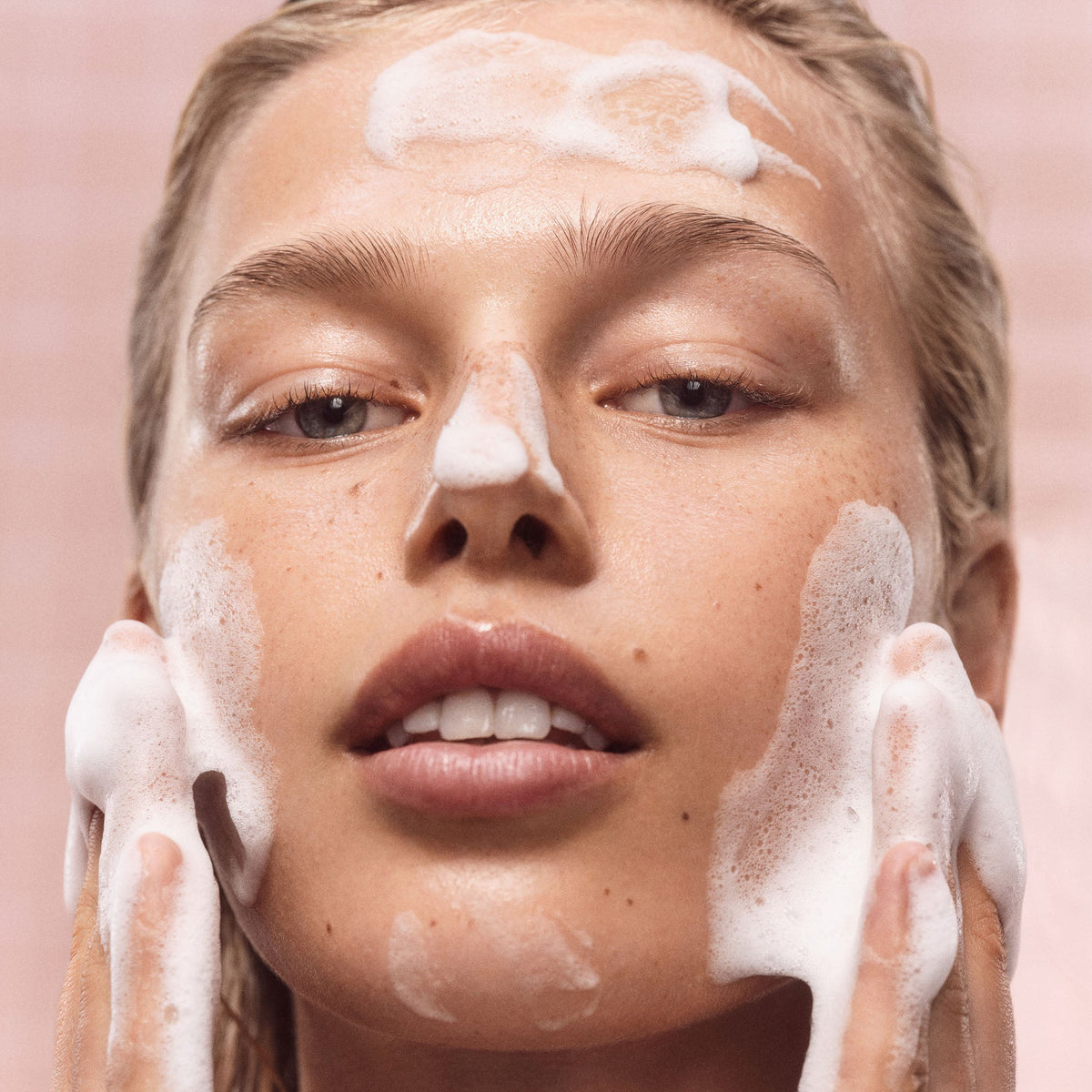Pink Dew Gel Cleanser